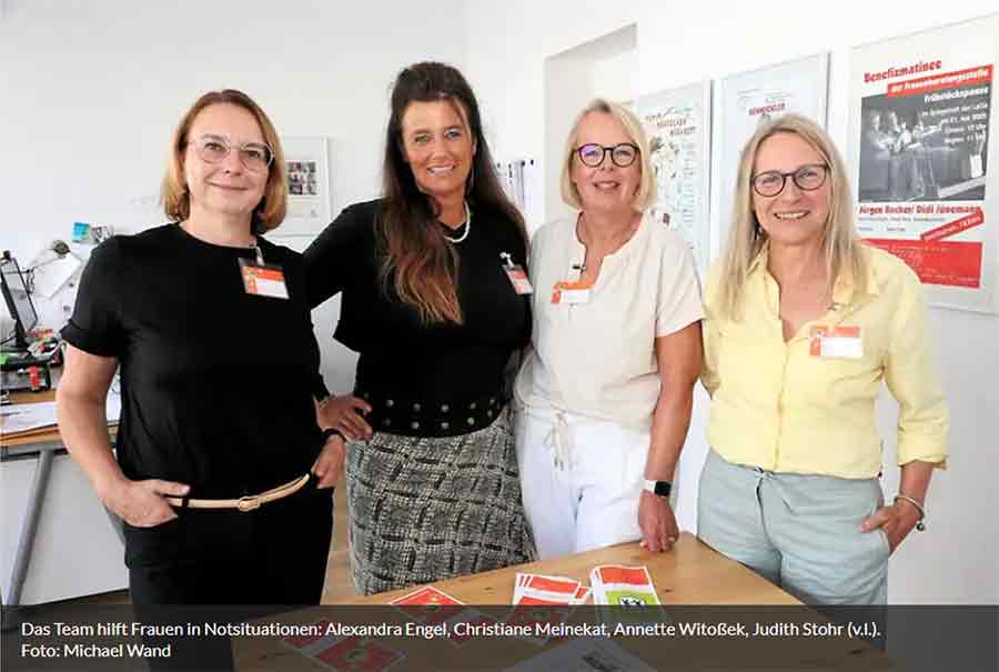 Das Team der Frauenberatungsstelle Leverkusen